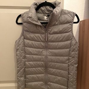 Ultra Light Down Uniqlo Vest